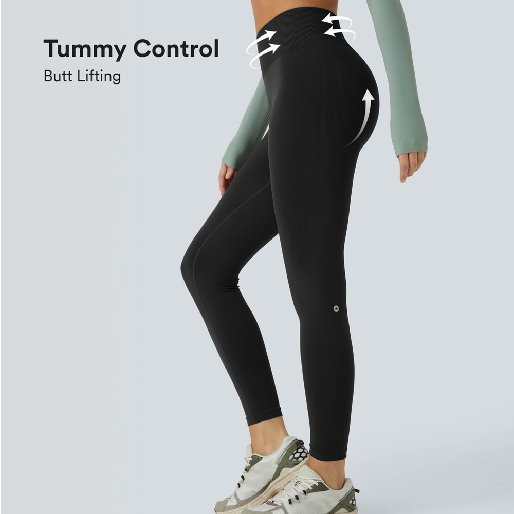 Halara OneForm Seamless Flow Mid Rise Tummy Control Butt Lifting Leggings XS